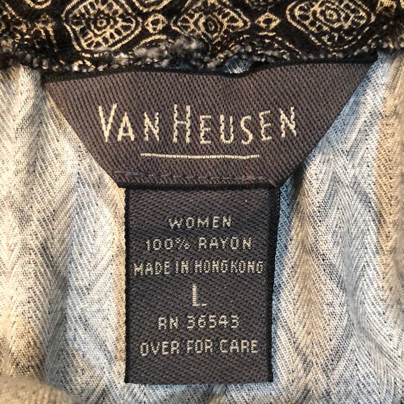 BUY BEFORE DONATE 9/9! Long Black and Tan wraparound skirt. - Picture 4 of 5